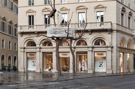 fendi roma albero|romeing fendi.